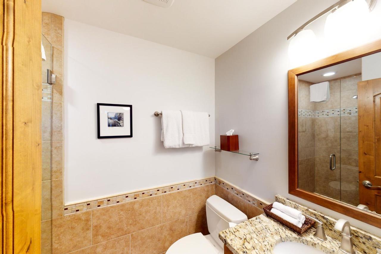 Vail Spa 301 Luaran gambar